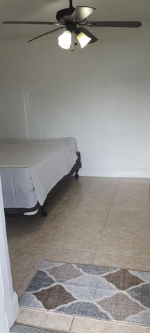 1318 SW 49th Ter, Fort Lauderdale, FL 33317