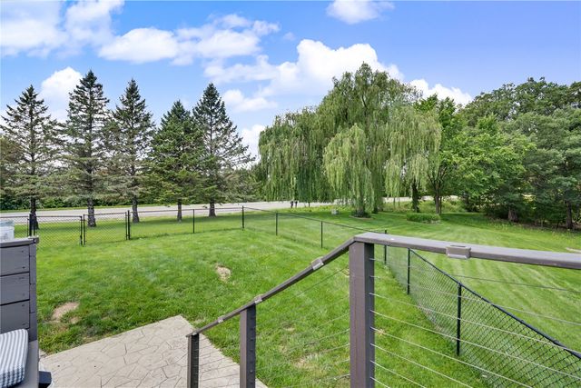 5 E Dovetail Place, Coralville, IA 52241