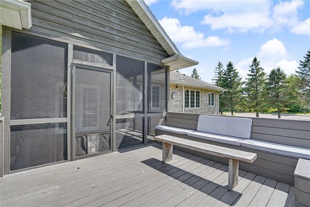 5 E Dovetail Place, Coralville, IA 52241