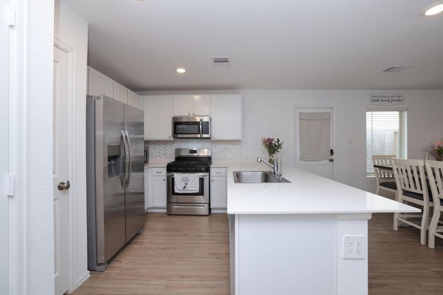 3019 Twisted Myrtle Drive, Conroe, TX 77301