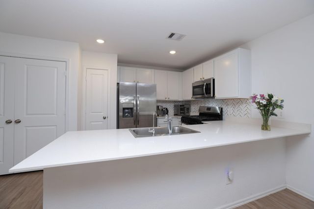 3019 Twisted Myrtle Drive, Conroe, TX 77301