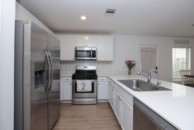 3019 Twisted Myrtle Drive, Conroe, TX 77301