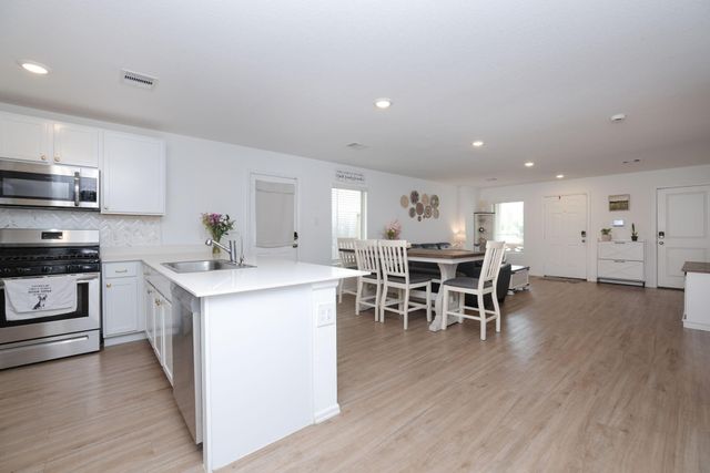 3019 Twisted Myrtle Drive, Conroe, TX 77301