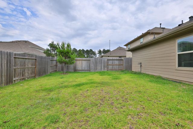 3019 Twisted Myrtle Drive, Conroe, TX 77301