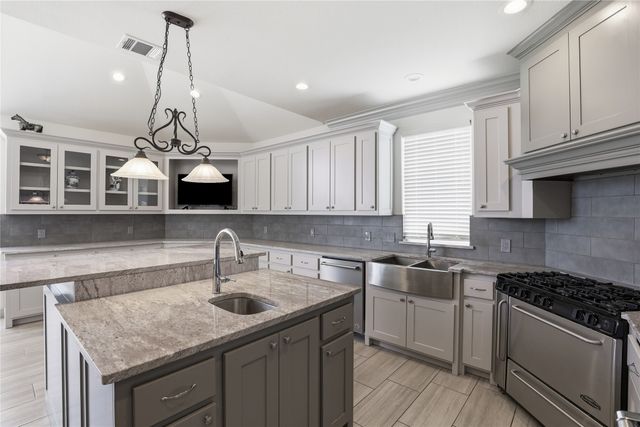 152 N Boyce Lane, Fort Worth, TX 76108