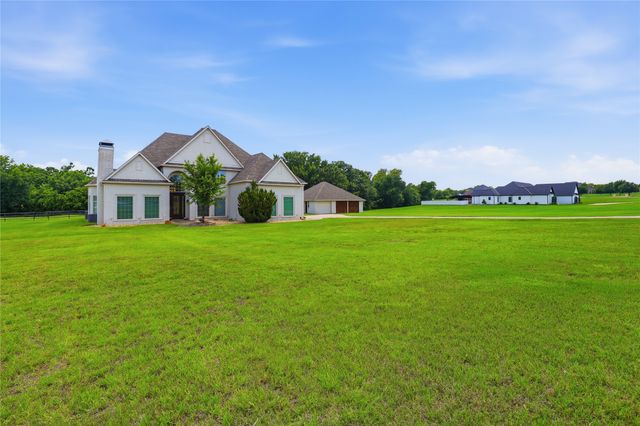 152 N Boyce Lane, Fort Worth, TX 76108