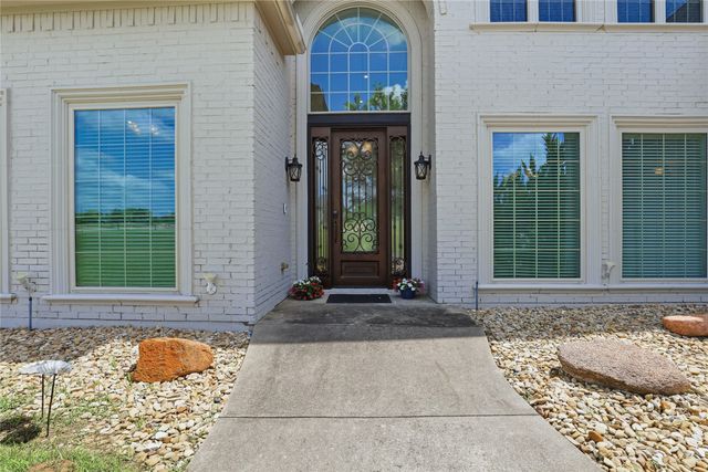 152 N Boyce Lane, Fort Worth, TX 76108
