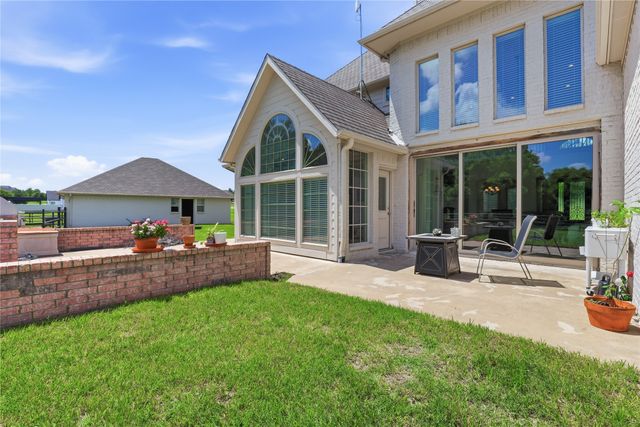 152 N Boyce Lane, Fort Worth, TX 76108
