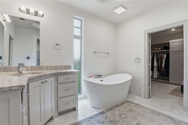 152 N Boyce Lane, Fort Worth, TX 76108