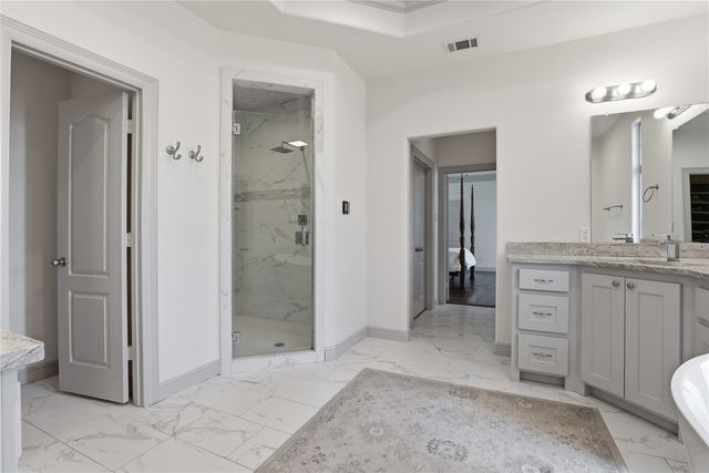 152 N Boyce Lane, Fort Worth, TX 76108