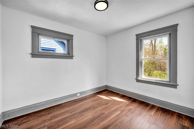 13500 Eaglesmere Avenue, Cleveland, OH 44110