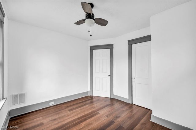 13500 Eaglesmere Avenue, Cleveland, OH 44110