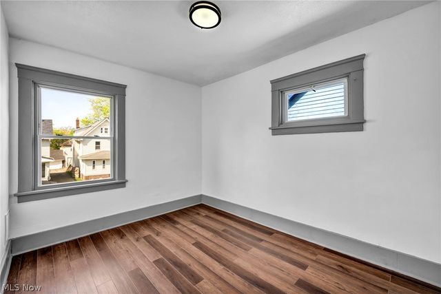 13500 Eaglesmere Avenue, Cleveland, OH 44110