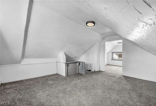 13500 Eaglesmere Avenue, Cleveland, OH 44110