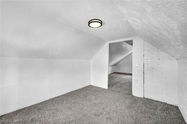 13500 Eaglesmere Avenue, Cleveland, OH 44110