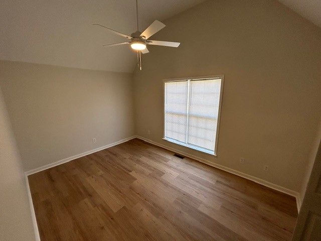 6 Saddleford Dr, Fayetteville, TN 37334