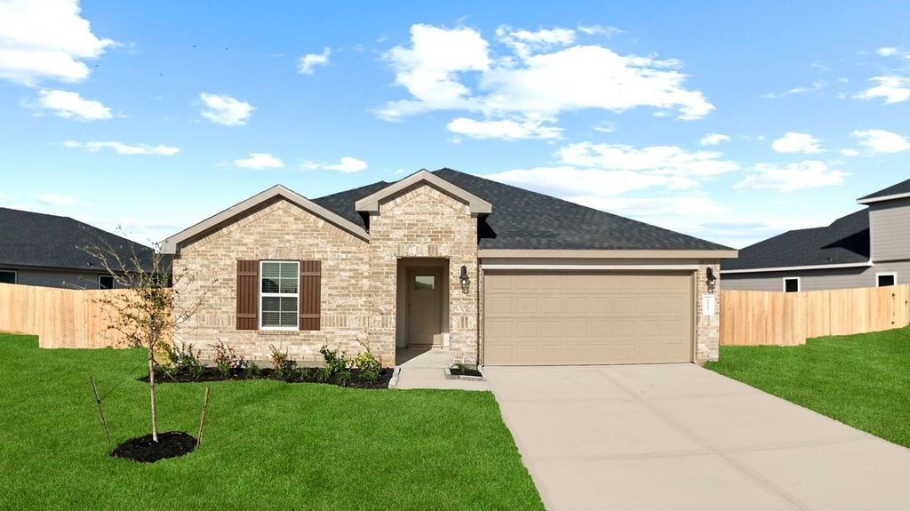 1303 Angelfish Drive, Iowa Colony, TX 77583