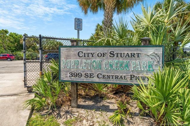 373 SE Sea Hunt Way, Stuart, FL 34994