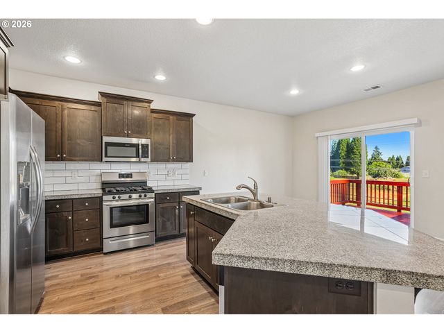 3818 Ne 62ND St, Vancouver, WA 98661