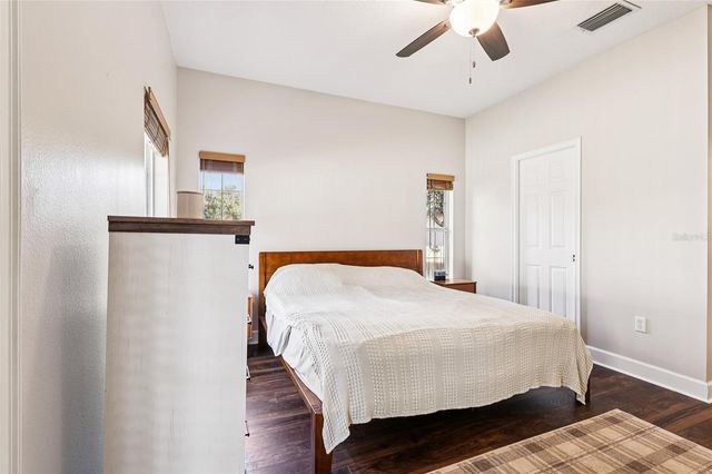 2115 OAK LEAF CIRCLE, Mount Dora, FL 32757