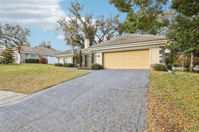 2115 OAK LEAF CIRCLE, Mount Dora, FL 32757
