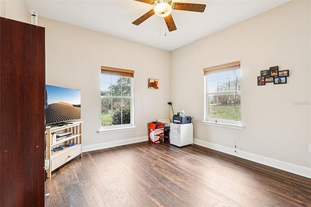 2115 OAK LEAF CIRCLE, Mount Dora, FL 32757