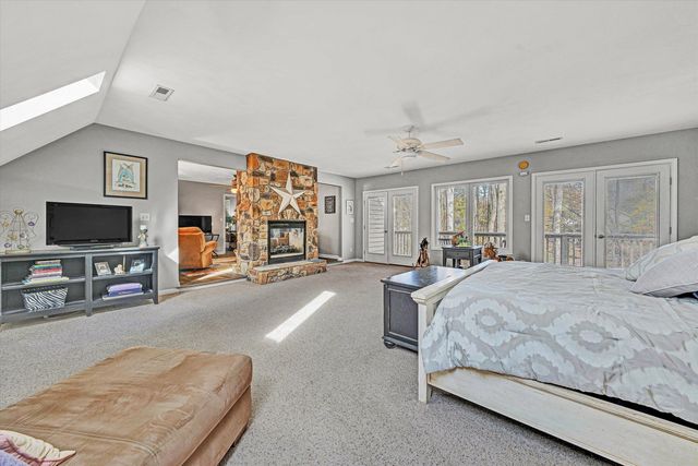 36 York ST, Roanoke, VA 24019