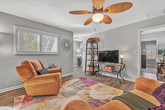 36 York ST, Roanoke, VA 24019