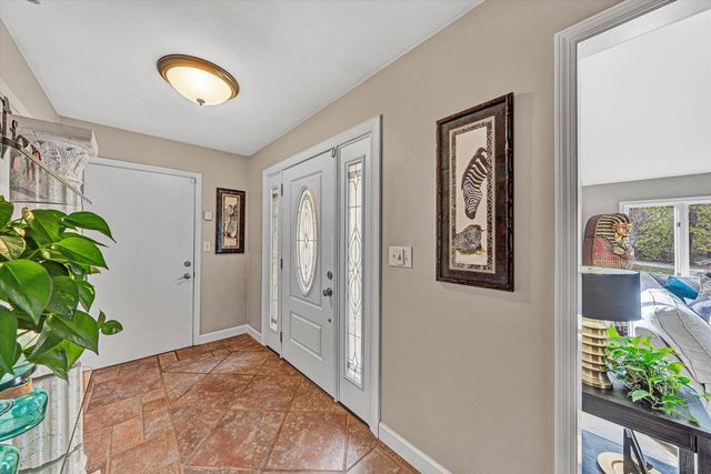 36 York ST, Roanoke, VA 24019