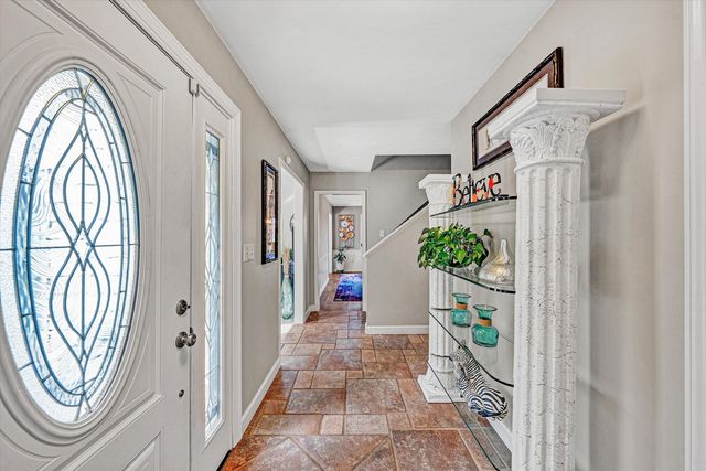 36 York ST, Roanoke, VA 24019