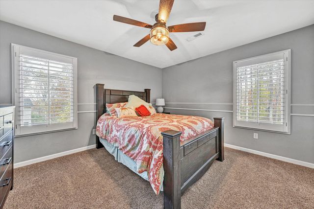 36 York ST, Roanoke, VA 24019