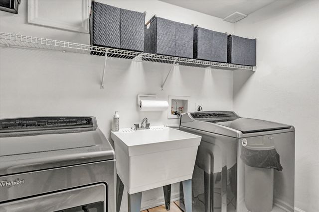 36 York ST, Roanoke, VA 24019