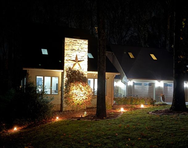 36 York ST, Roanoke, VA 24019