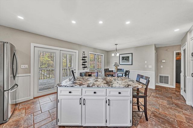 36 York ST, Roanoke, VA 24019