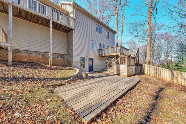 36 York ST, Roanoke, VA 24019