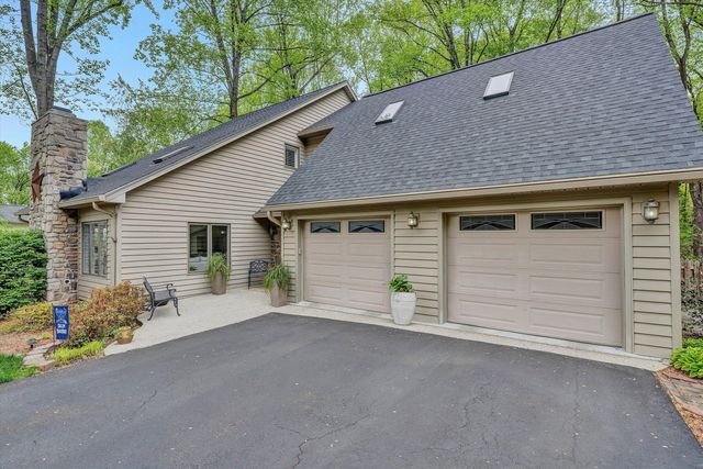 36 York ST, Roanoke, VA 24019
