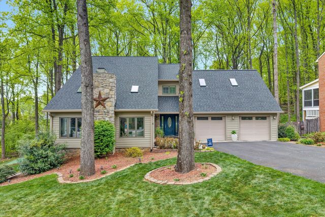 36 York ST, Roanoke, VA 24019
