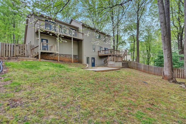 36 York ST, Roanoke, VA 24019