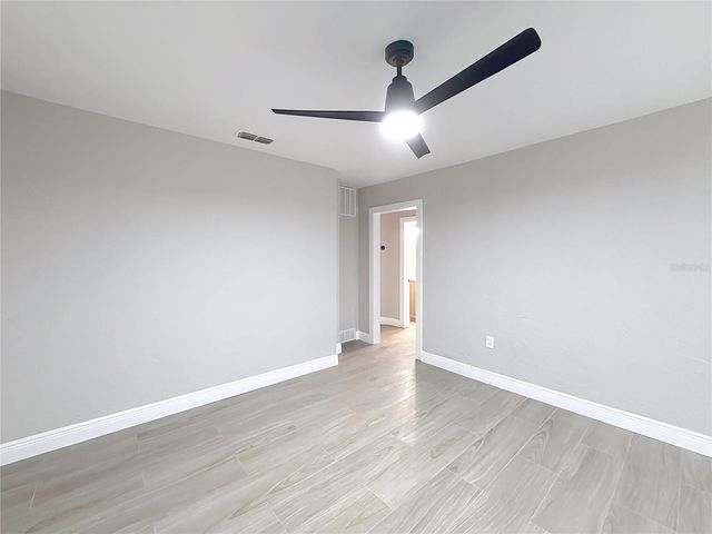 1013 NW 15TH AVENUE, Gainesville, FL 32601