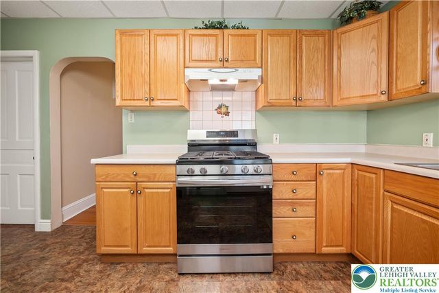 716 Itaska Street, Bethlehem City, PA 18015