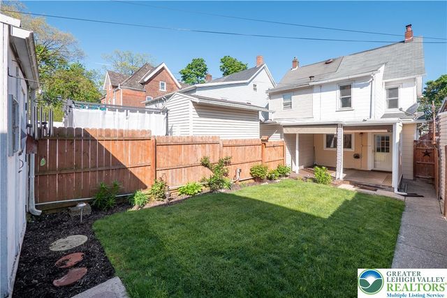 716 Itaska Street, Bethlehem City, PA 18015