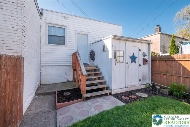 716 Itaska Street, Bethlehem City, PA 18015