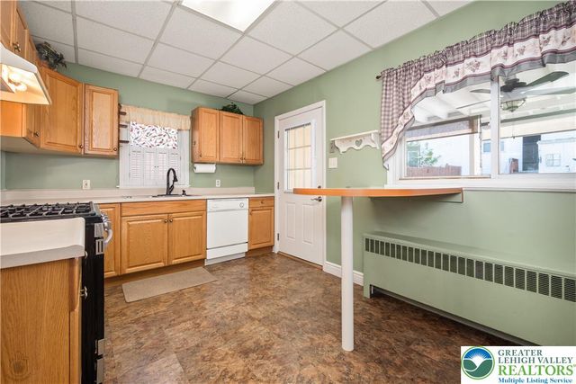 716 Itaska Street, Bethlehem City, PA 18015