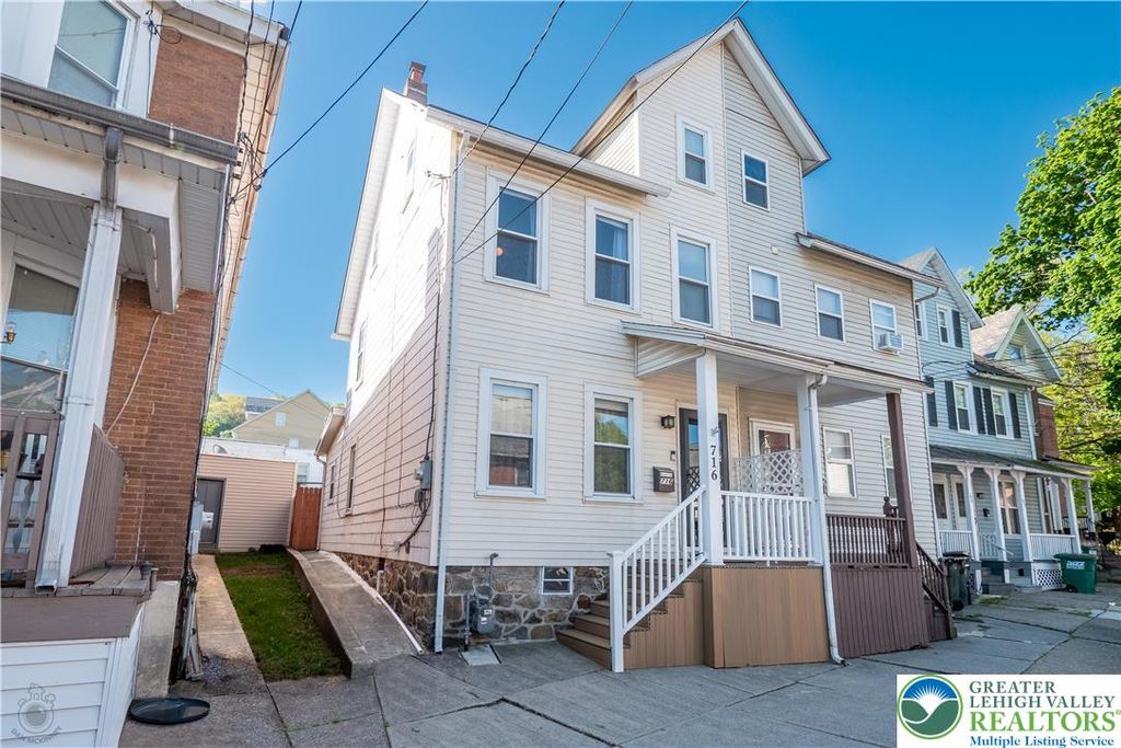 716 Itaska Street, Bethlehem City, PA 18015
