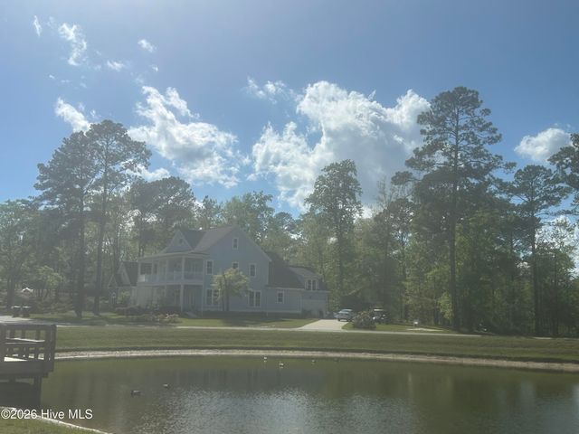 9738 Salty Apple Circle NE, Leland, NC 28451