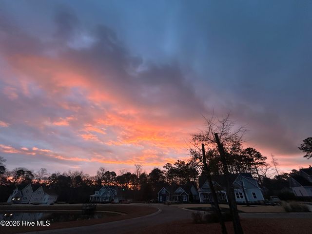 9738 Salty Apple Circle NE, Leland, NC 28451
