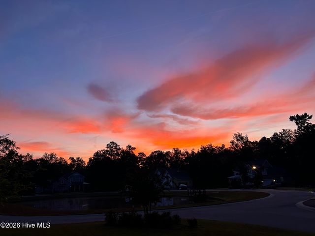 9738 Salty Apple Circle NE, Leland, NC 28451