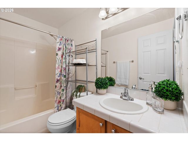 14 Sw HORTON Way, Beaverton, OR 97006