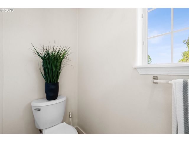14 Sw HORTON Way, Beaverton, OR 97006