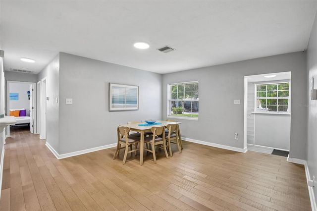2214 23RD AVENUE W, Bradenton, FL 34205